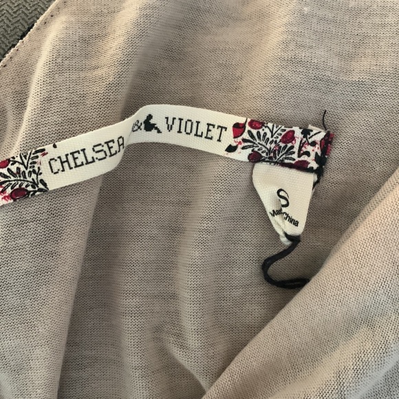 Chelsea and violet size small one shoulder dress. - Picture 3 of 4